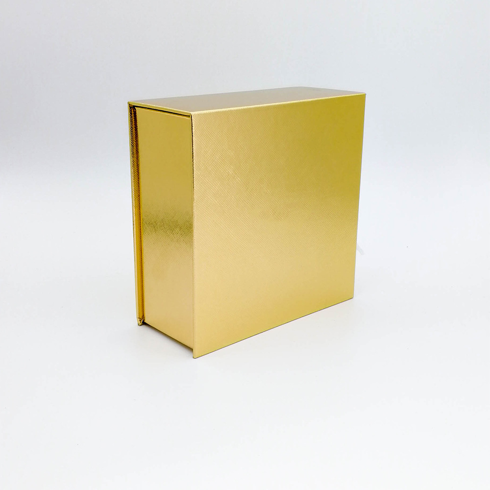 Silver OPP metallic cardstock roll - UV printable metalized paper for luxury packaging