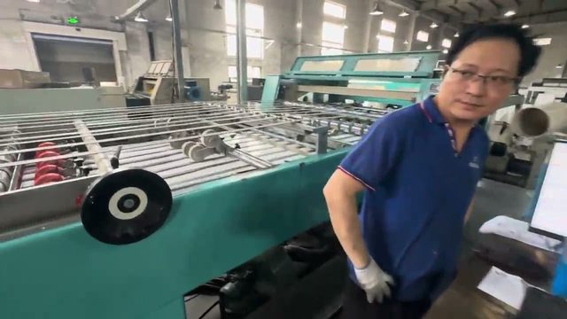 Wide-Width Dual Slitting Machine | Precision & Efficiency at Salon Paper